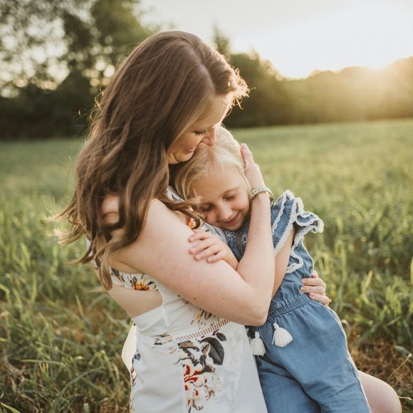 Meet your Posher, Leigh - Picture 1 of 1